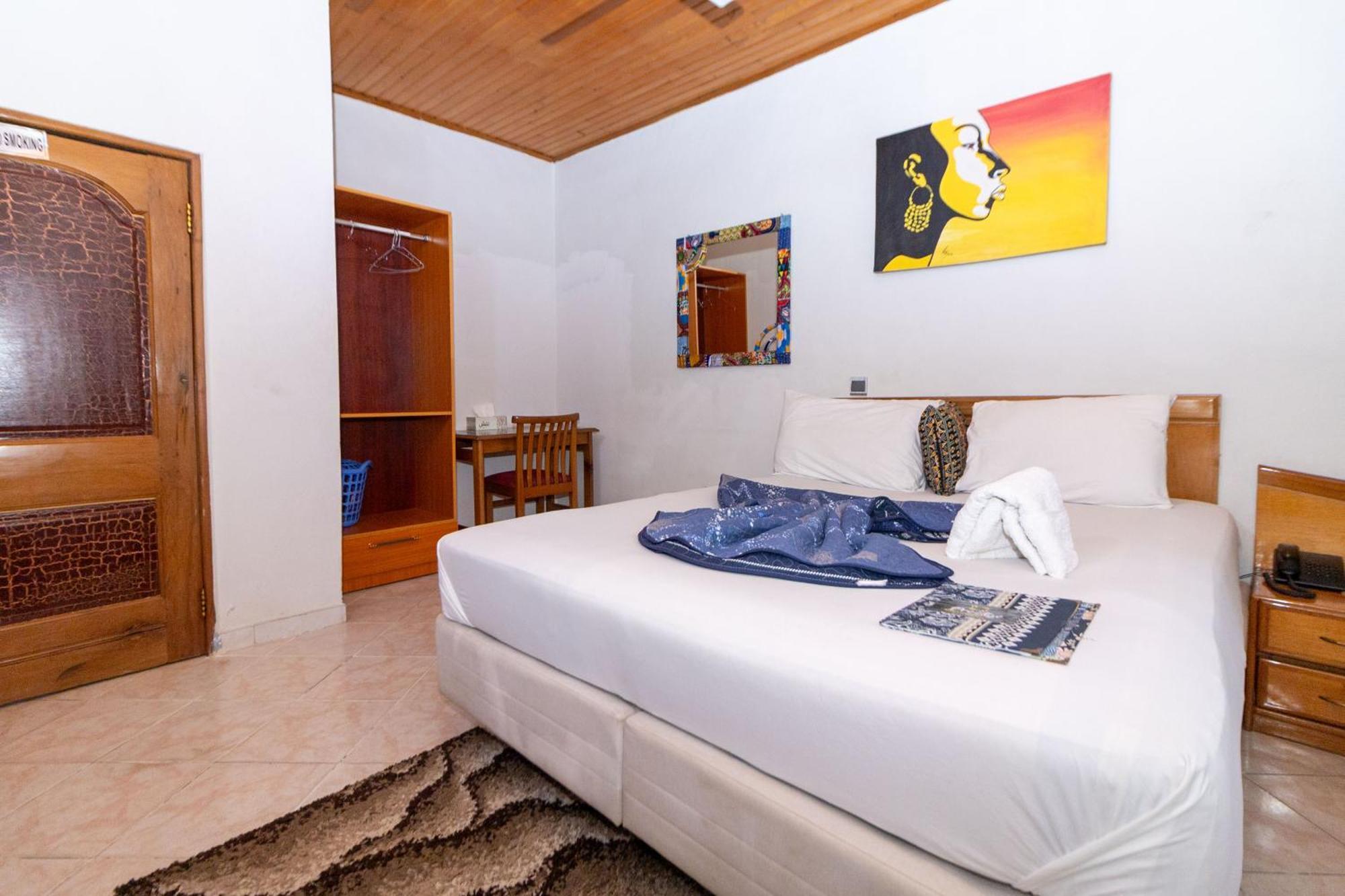 Prestige Guesthouse ,Ksi Kumasi Bagian luar foto